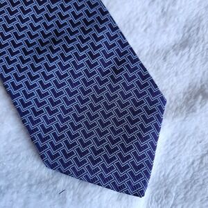 LOEWE Madrid 100% Silk Necktie Blue Geometric Tie Designer Spain Business Suit